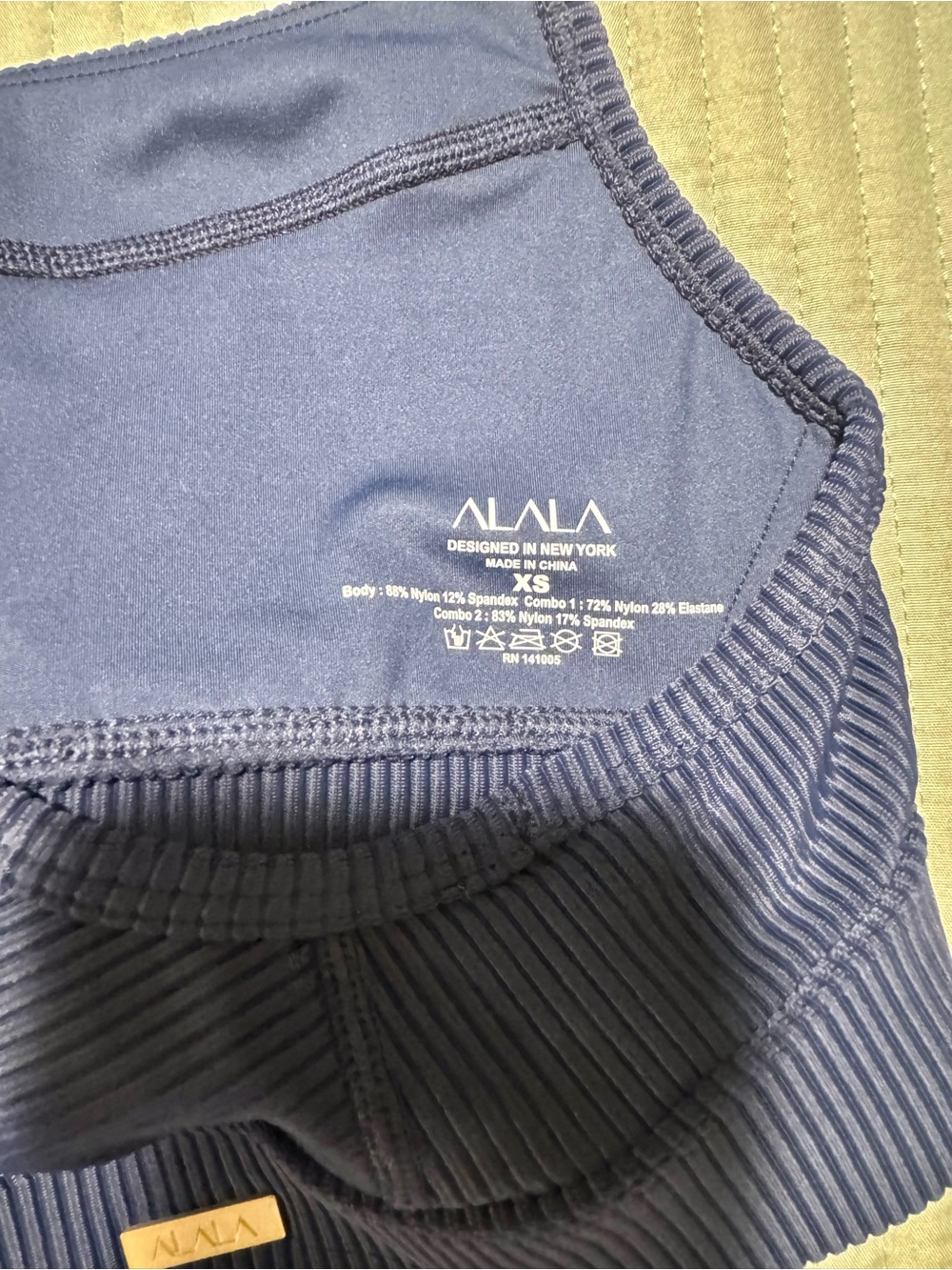 NWT Alala Raya Rib Sports Bra Navy Ribbed Racerback Size XS - Picture 6 of 6